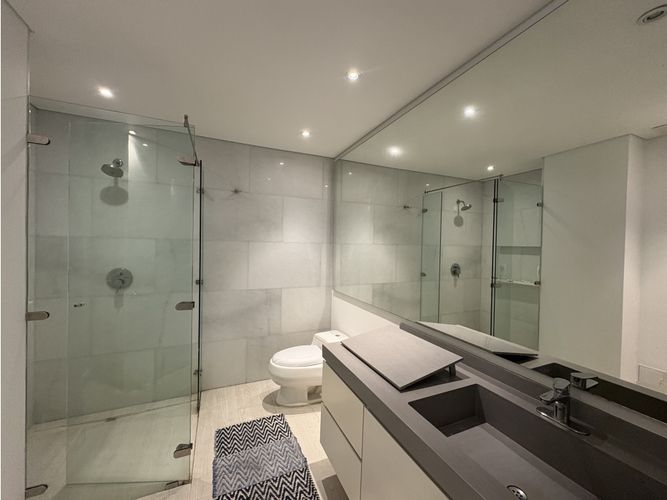 Apartamento de 4 alcobas en venta en Los Rosales, Bogotá, 460 m² · foto 18 de 24