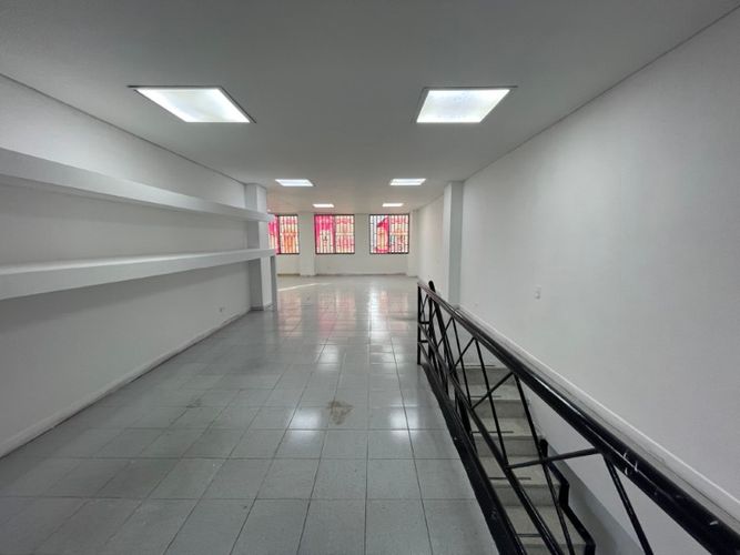 Local en arriendo en Lorena, Medellín, 153 m² · foto 9 de 15