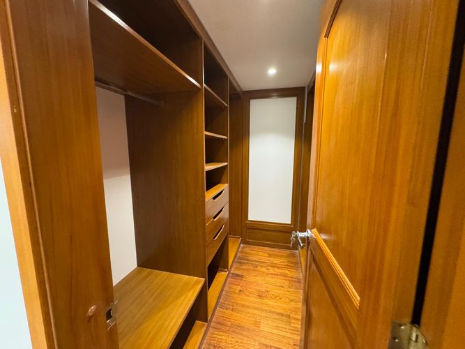 Apartamento de 4 alcobas en venta en La Carolina, Bogotá, 272 m² · foto 11 de 20