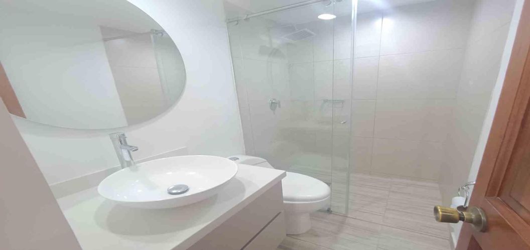 Apartamento de 3 alcobas en arriendo en Loma Benedictinos, Medellín, 115 m² · foto 11 de 13