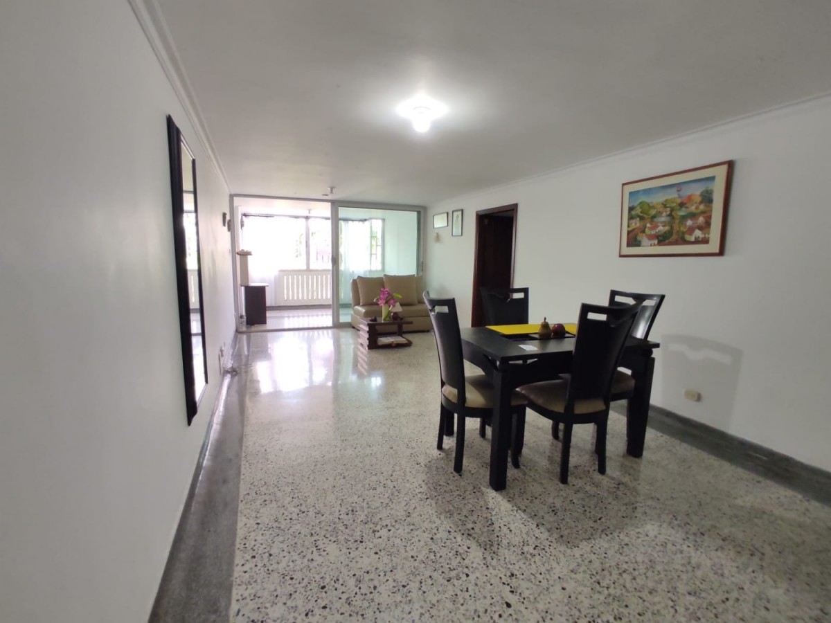 Apartamento en venta en Altos Del Prado, Barranquilla · foto 3 de 12