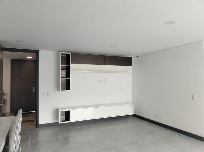 Apartamento de 3 alcobas en arriendo en El Poblado, Medellín, 107 m² · foto 4 de 17