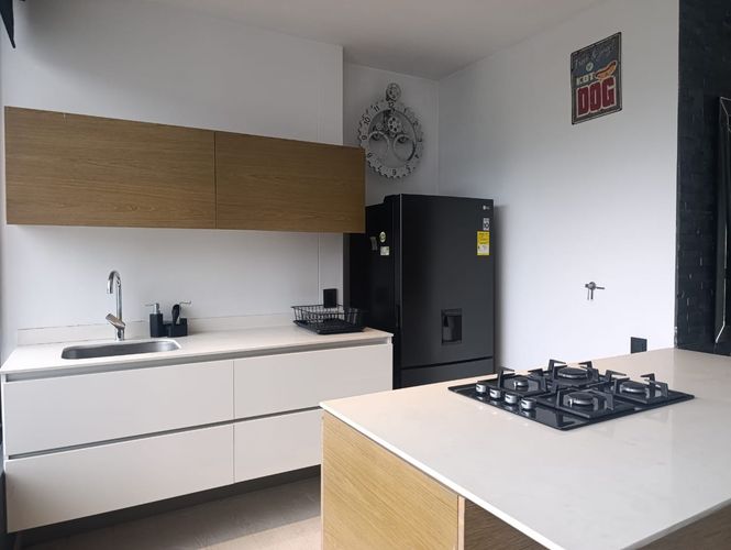 Apartamento de 1 alcoba en arriendo en El Poblado, Medellín, 89 m² · foto 8 de 17