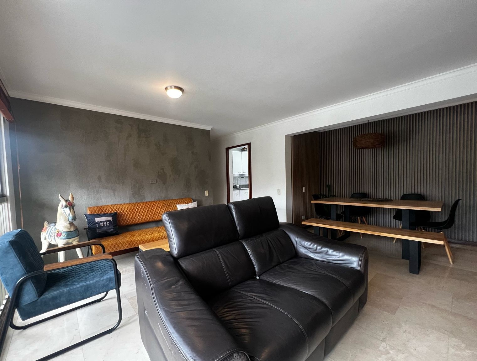 Apartamento en arriendo en La Abadia, Envigado · foto 3 de 15