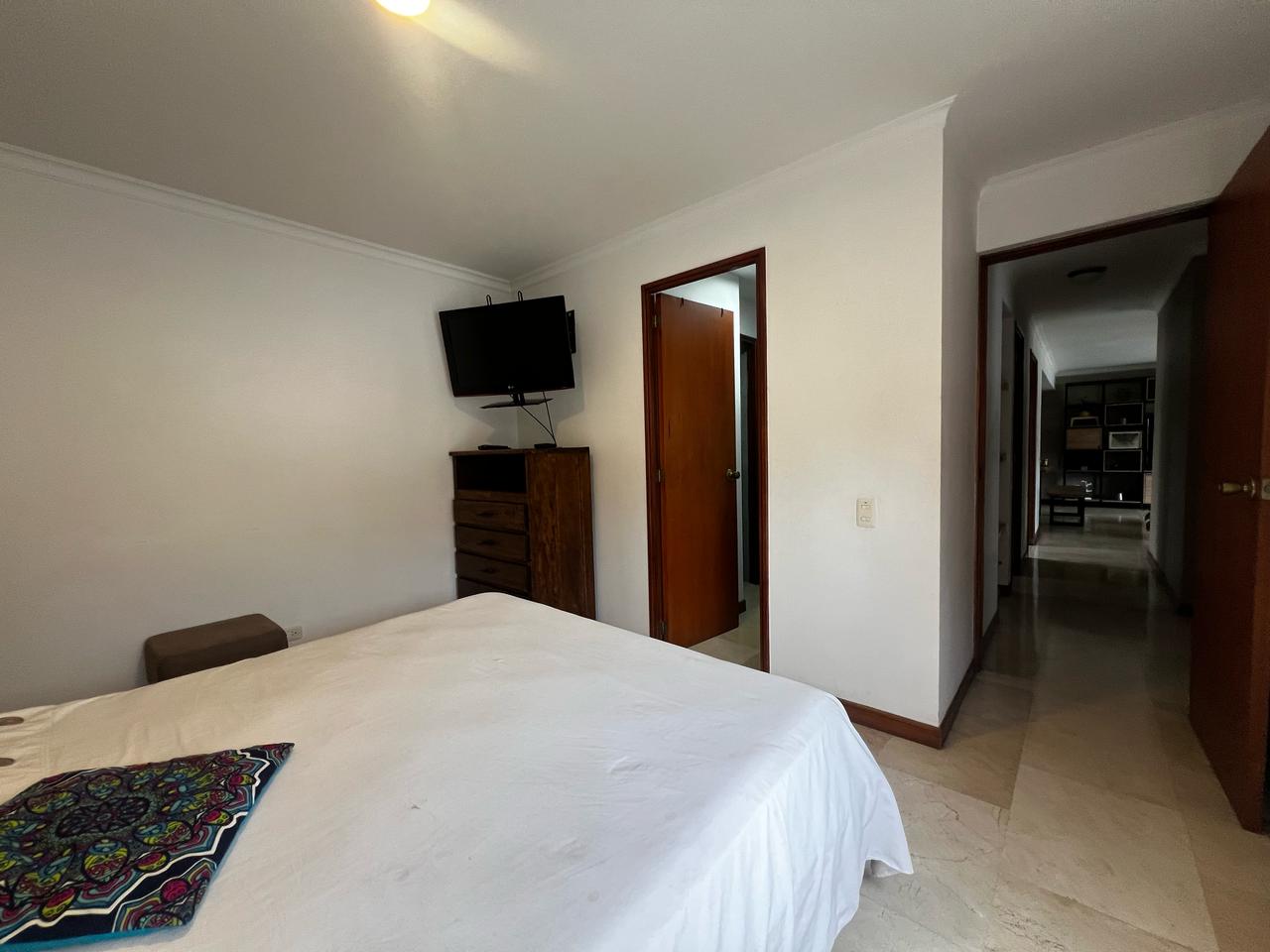 Apartamento en arriendo en La Abadia, Envigado · foto 11 de 15