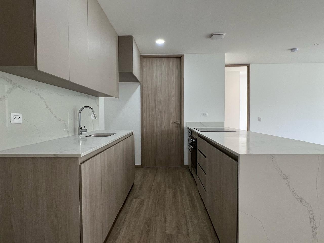 2BR Apartment in Sajonia (109 m²) - 4