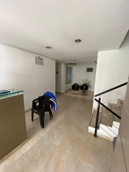 Edificio en venta en Ciudad Jardin, Cali, 900 m² · foto 4 de 24
