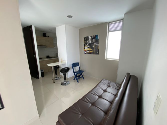 Edificio en venta en Ciudad Jardin, Cali, 900 m² · foto 12 de 24
