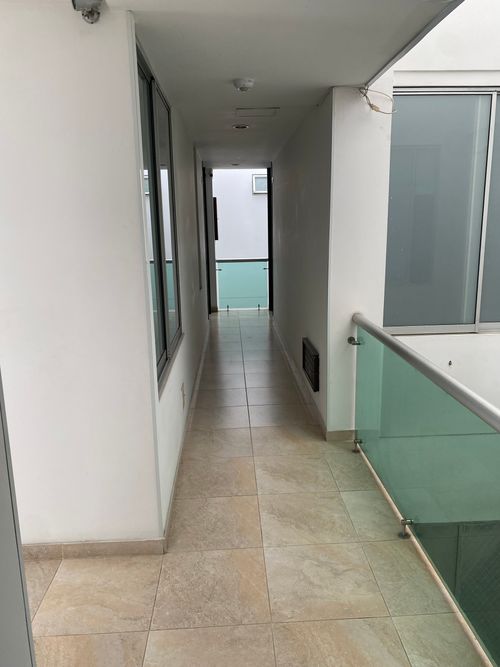 Edificio en venta en Ciudad Jardin, Cali, 900 m² · foto 22 de 24