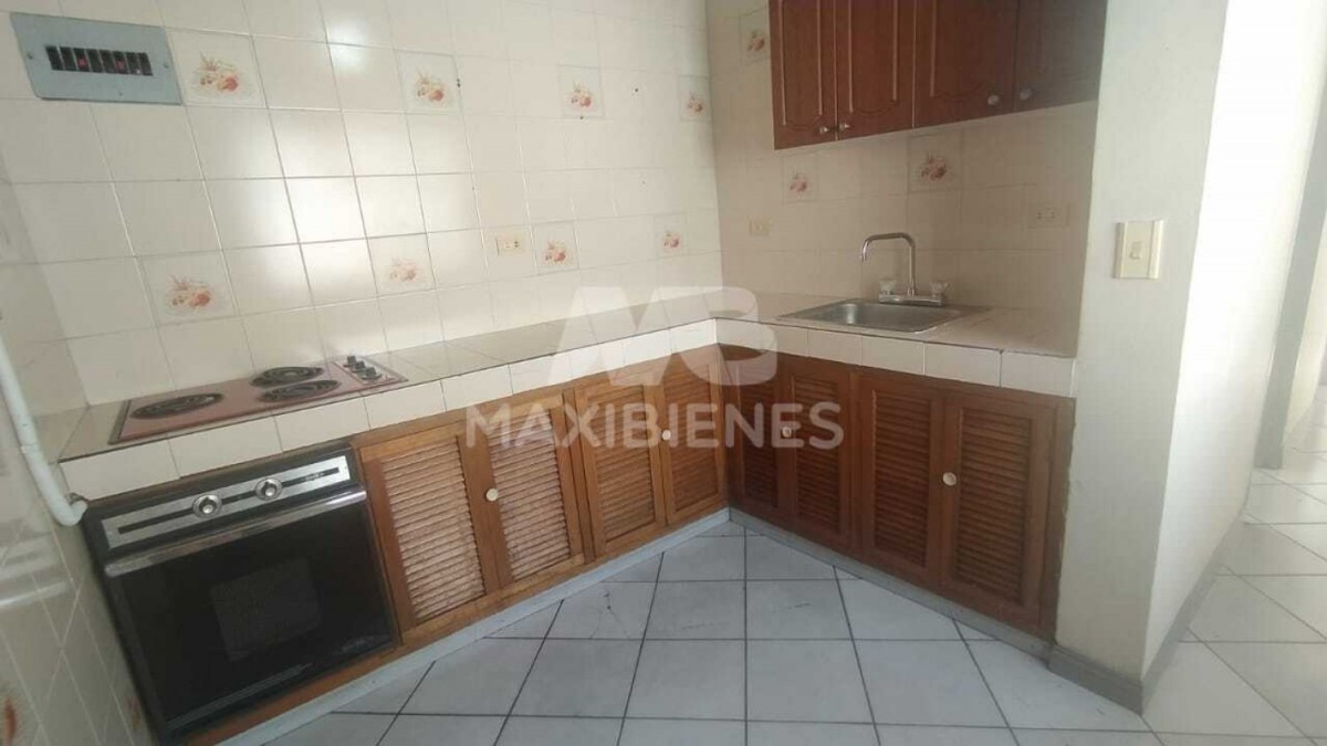 Apartamento en venta en Florida Nueva, Medellín · foto 2 de 16
