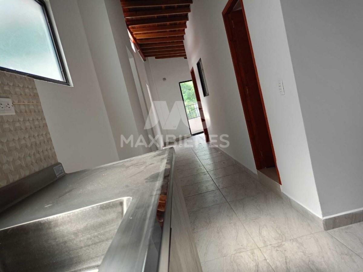 Apartamento en venta en Campo Valdes No.1, Medellín · foto 3 de 15
