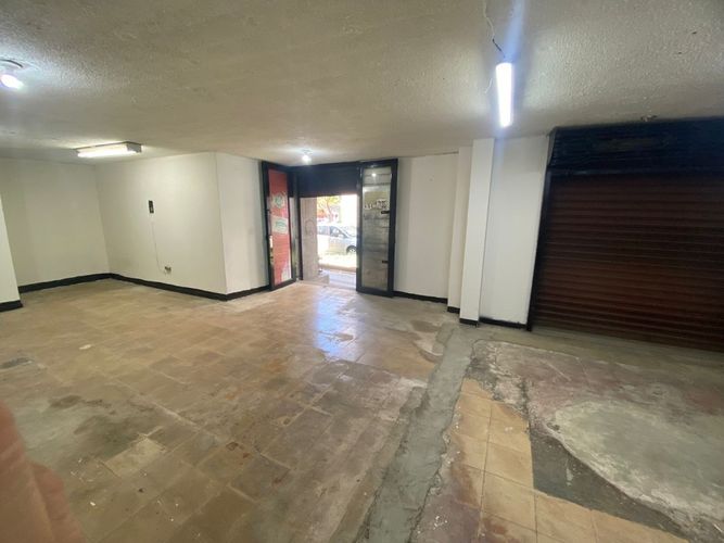 Local en arriendo en San Benito, Medellín, 55 m² · foto 2 de 5