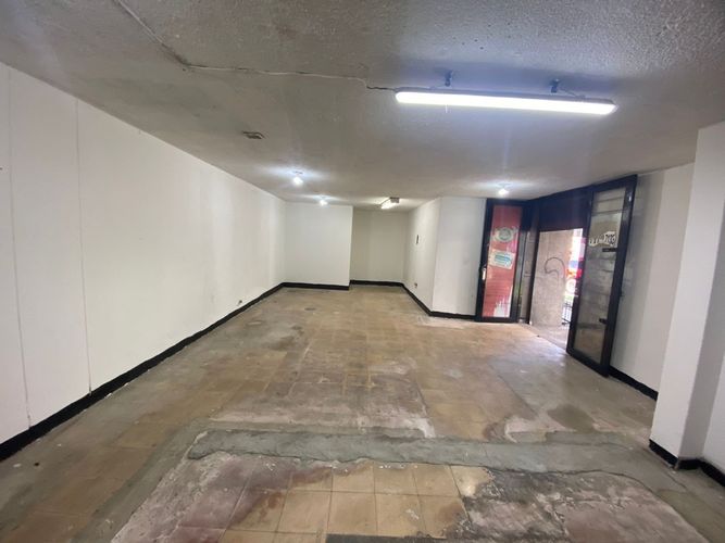 Local en arriendo en San Benito, Medellín, 55 m² · foto 3 de 5
