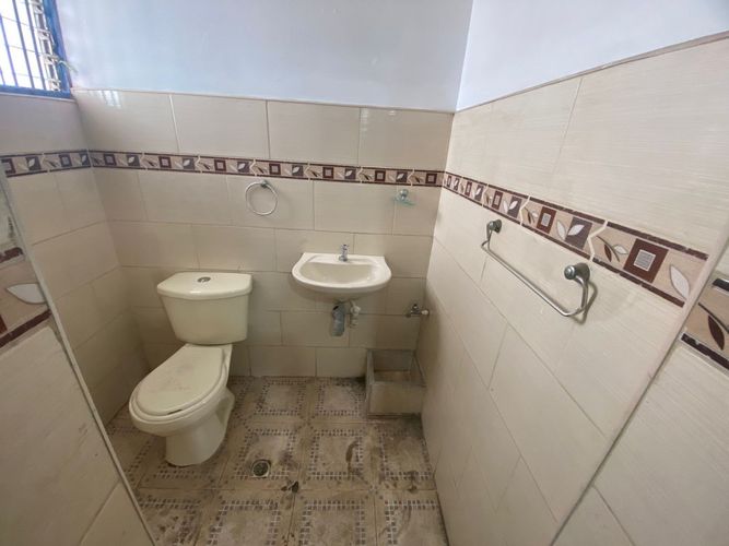 Local en arriendo en San Benito, Medellín, 55 m² · foto 4 de 5