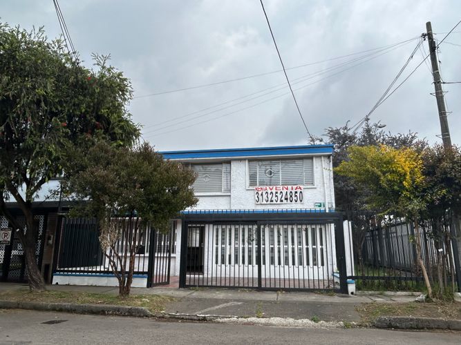 Casa de 6 alcobas en venta en Salitre Greco, Bogotá, 490 m² · foto 21 de 21