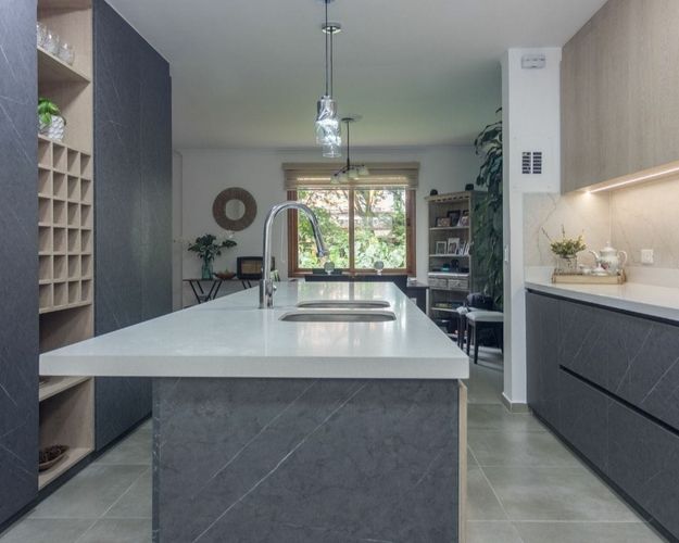 Casa de 4 alcobas en venta en Alejandría, Medellín, 280 m² · foto 2 de 12