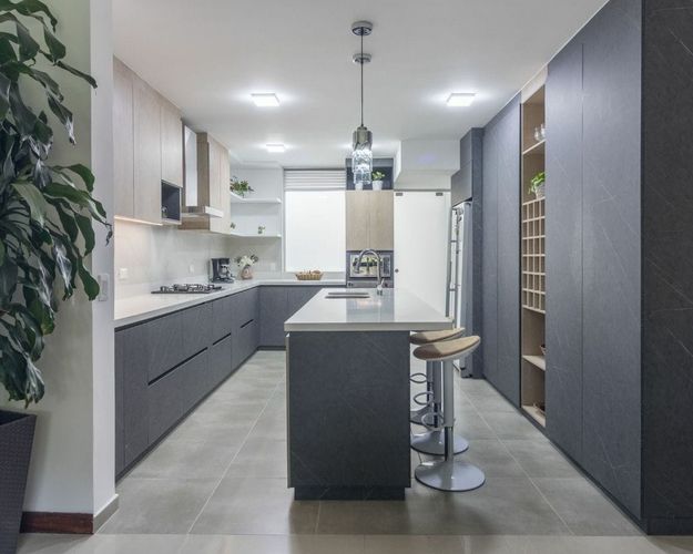 Casa de 4 alcobas en venta en Alejandría, Medellín, 280 m² · foto 4 de 12