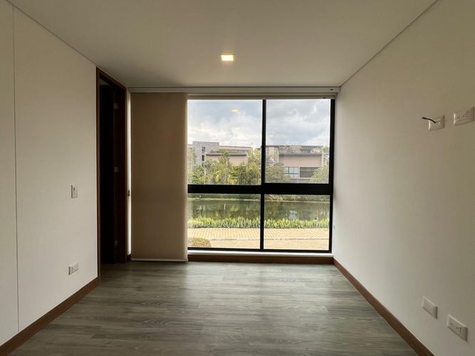 Casa de 3 alcobas en venta en Llano Grande, Rionegro, 267 m² · foto 11 de 19
