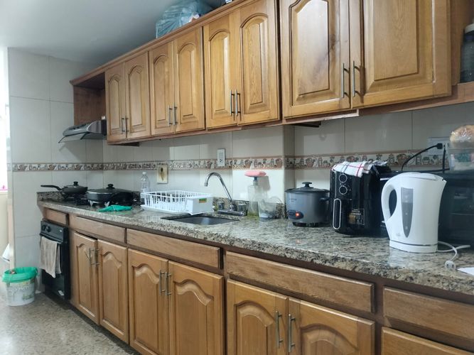 Apartamento de 4 alcobas en venta en El Poblado, Medellín, 135 m² · foto 5 de 16