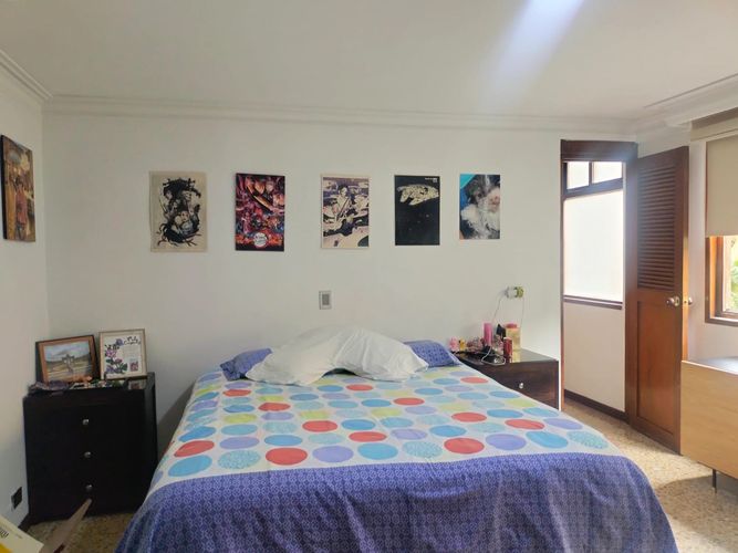 Apartamento de 4 alcobas en venta en El Poblado, Medellín, 135 m² · foto 8 de 16