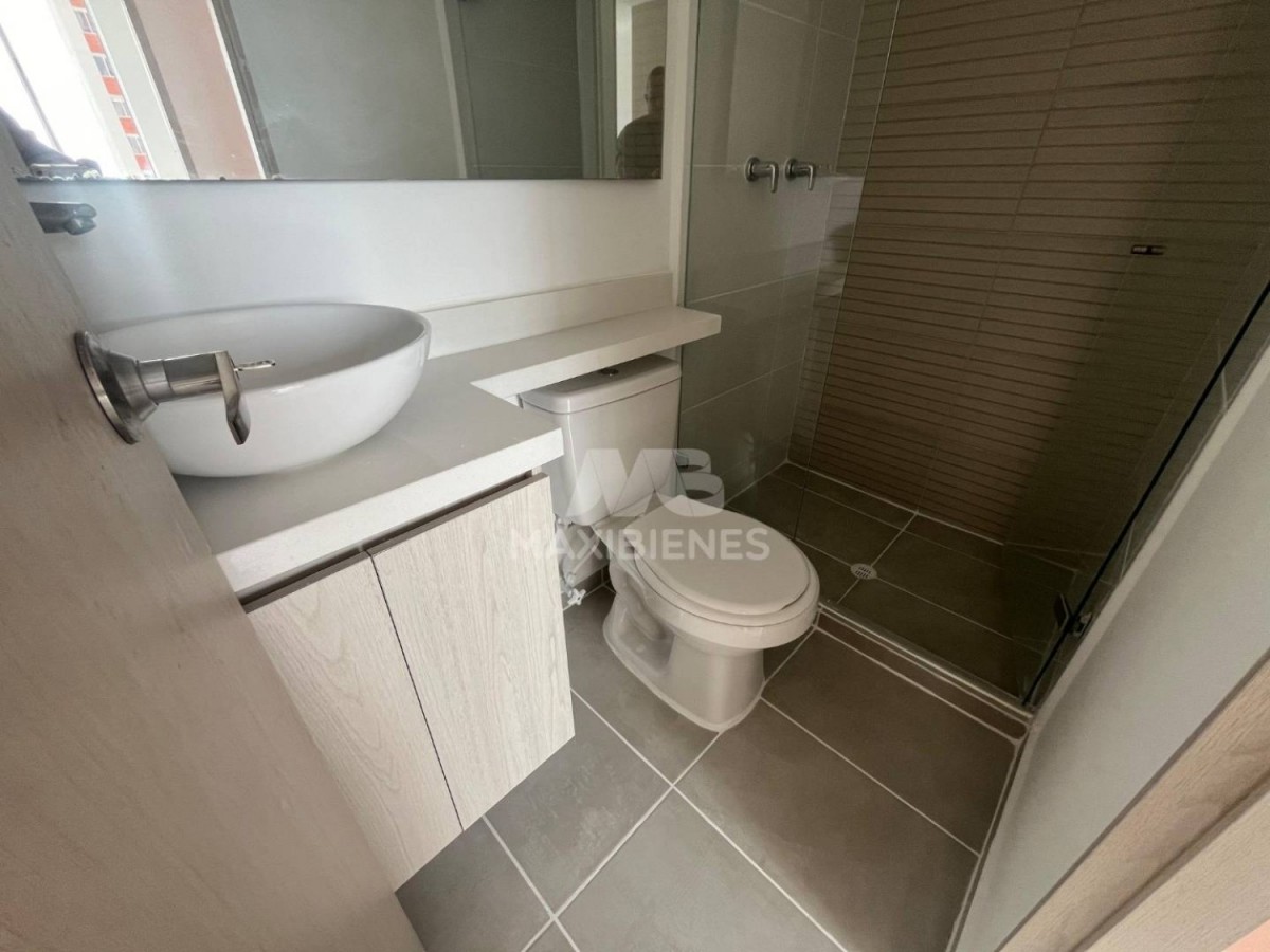 Apartamento en venta en Pajarito, Medellín · foto 15 de 17