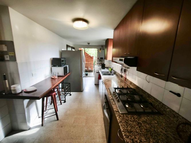 Casa de 3 alcobas en venta en El Poblado, Medellín, 200 m² · foto 11 de 24