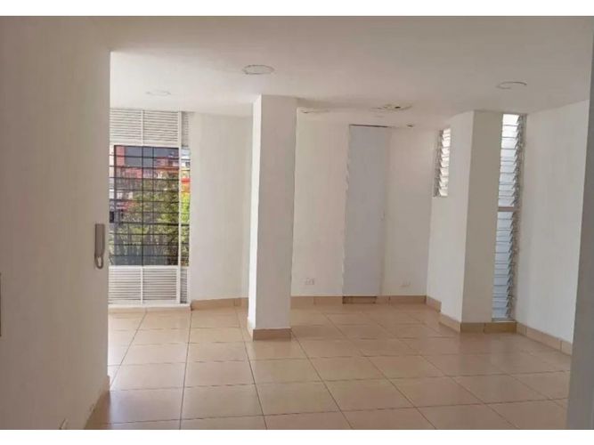 Oficina en arriendo en Belén, Medellín, 45 m² · foto 2 de 6