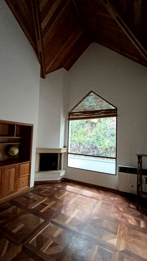 Casa de 3 alcobas en venta en Floresta De La Sabana, Bogotá, 785 m² · foto 9 de 24