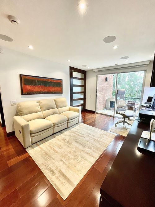 Apartamento de 3 alcobas en venta en Montearroyo, Bogotá, 230 m² · foto 11 de 16