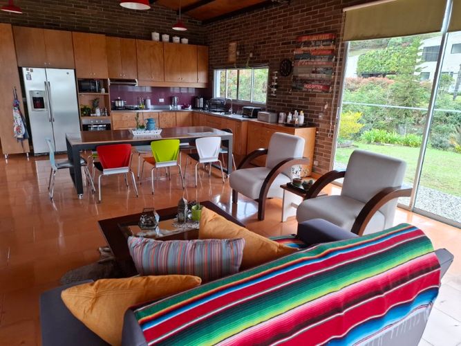 Casa de 3 alcobas en venta en Pantanillo, El Retiro, 415 m² · foto 4 de 24