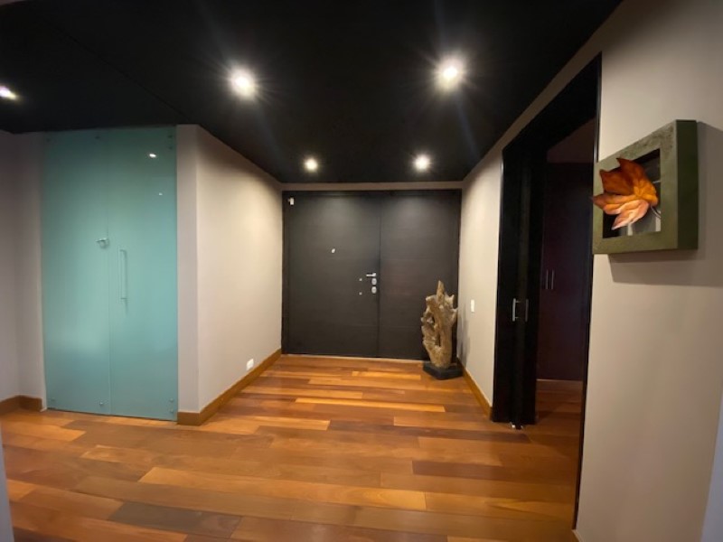 Apartamento en venta en El Poblado, Medellín · foto 14 de 24