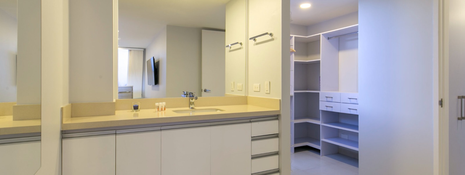 Apartamento en venta en Provenza, Medellín · foto 13 de 24