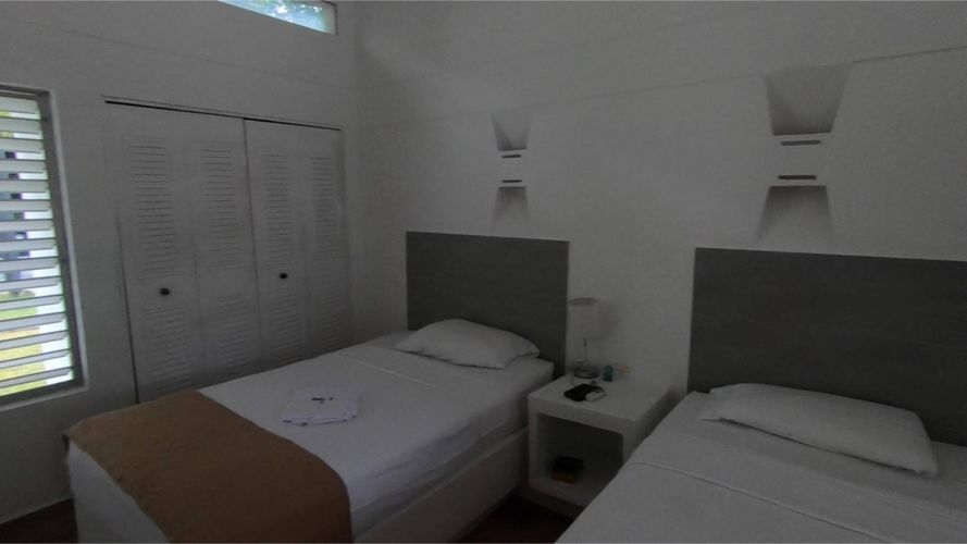 Casa de 4 alcobas en venta en Bosques De Peñalisa, Ricaurte, 381 m² · foto 13 de 14