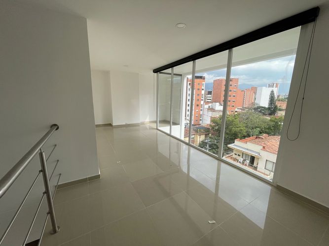 Apartamento de 4 alcobas en arriendo en Laureles, Medellín, 130 m² · foto 8 de 18
