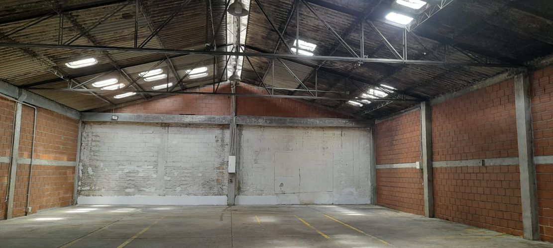 Bodega en venta en Liborio, Manizales, 430 m² · foto 4 de 5