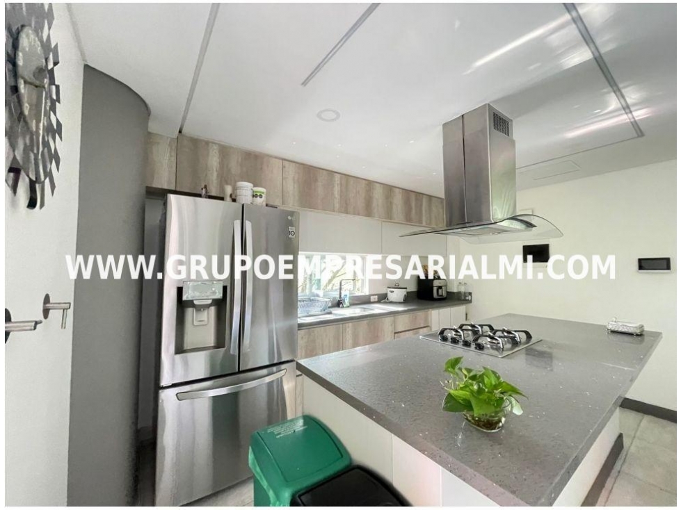 Apartamento en venta en Belén, Medellín 4