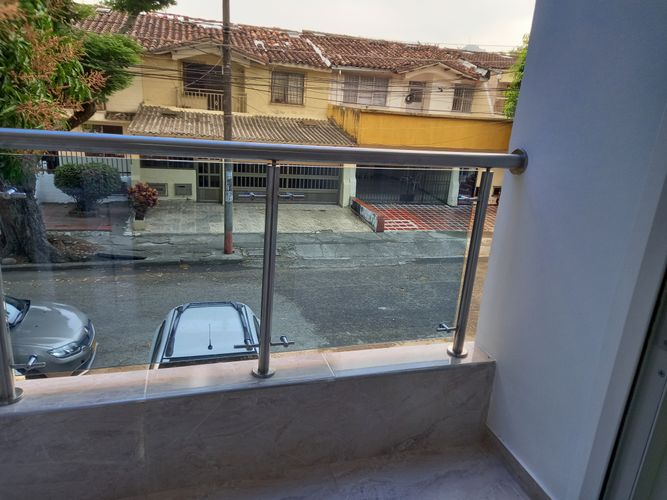 Edificio en venta en Pampa Linda, Cali, 650 m² · foto 11 de 24