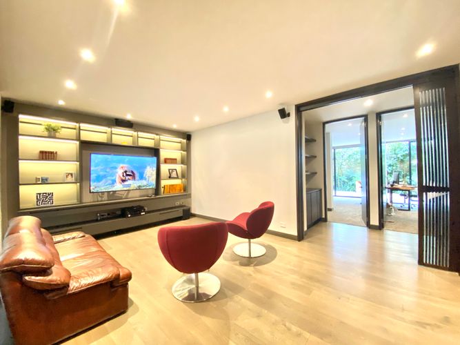 Casa de 3 alcobas en venta en Santa Barbara Alta, Bogotá, 363 m² · foto 18 de 24