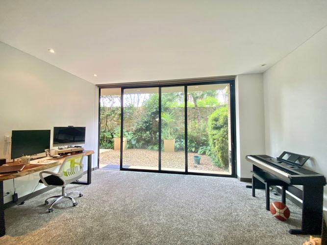 Casa de 3 alcobas en venta en Santa Barbara Alta, Bogotá, 363 m² · foto 21 de 24