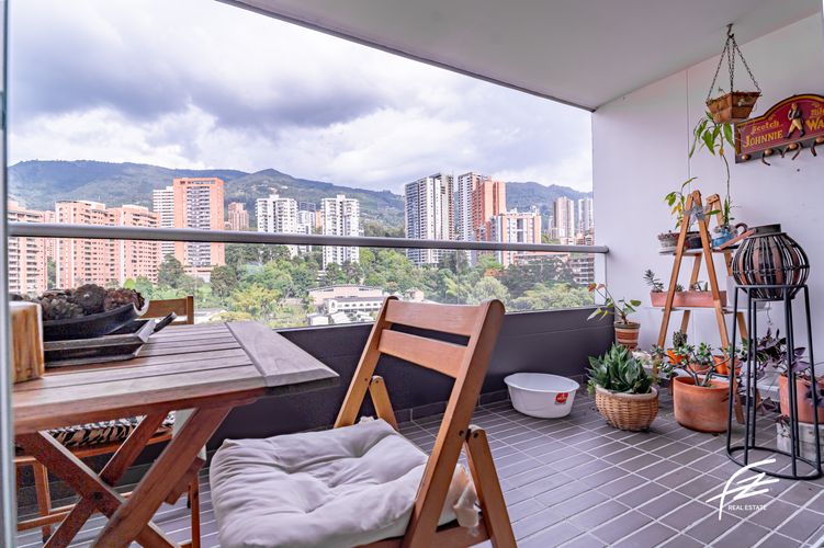 Apartamento de 3 alcobas en venta en Los Balsos, Medellín, 116 m² · foto 19 de 21