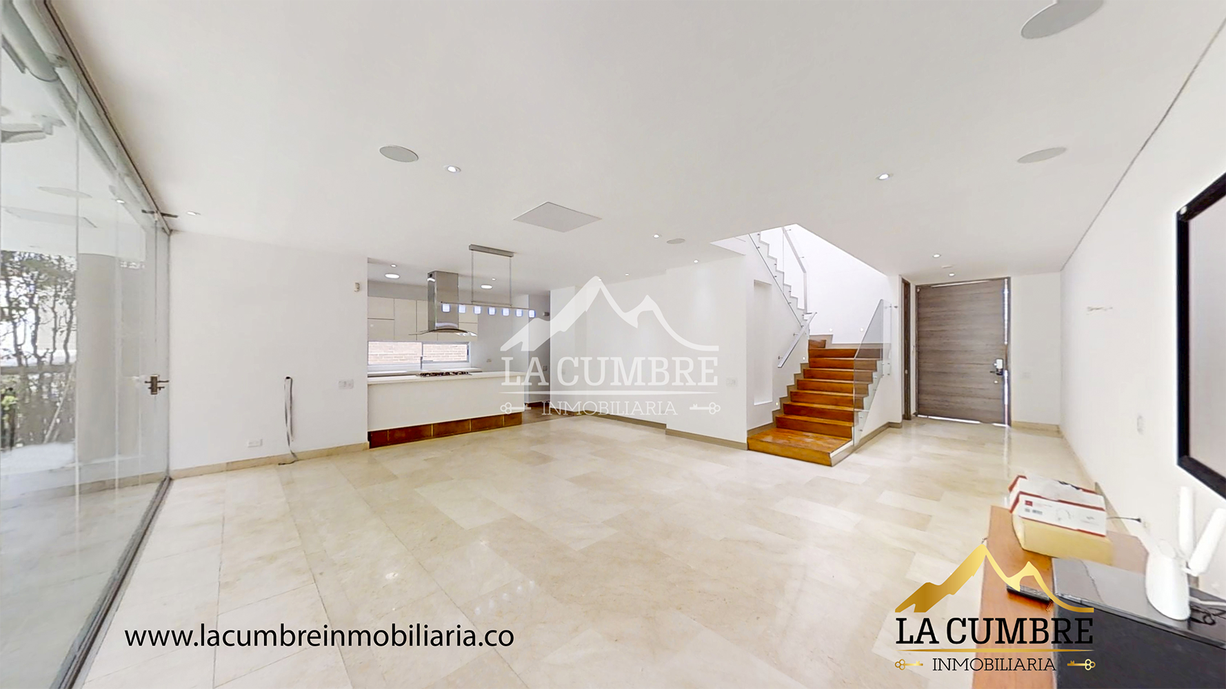 4BR Apartment in San Lucas (274 m²)