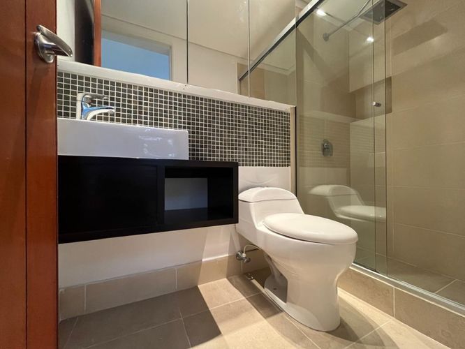 Apartamento de 2 alcobas en arriendo en El Poblado, Medellín, 86 m² · foto 15 de 16