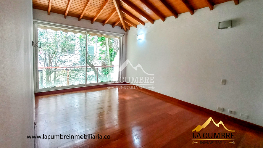 Casa de 5 alcobas en venta en Bosques De San Jorge, Envigado, 350 m² · foto 16 de 21