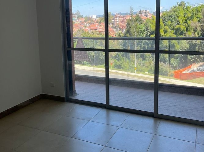 Apartamento de 3 alcobas en venta en El Porvenir, Rionegro, 64 m² · foto 3 de 14