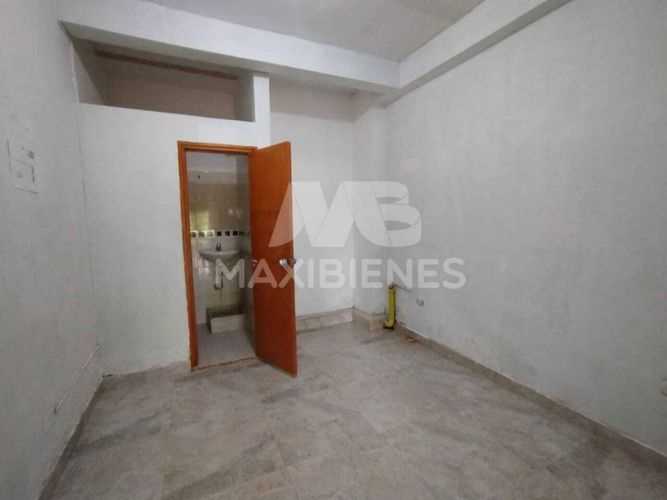 Local en arriendo en Obrero, Apartado, 30 m² · foto 6 de 9