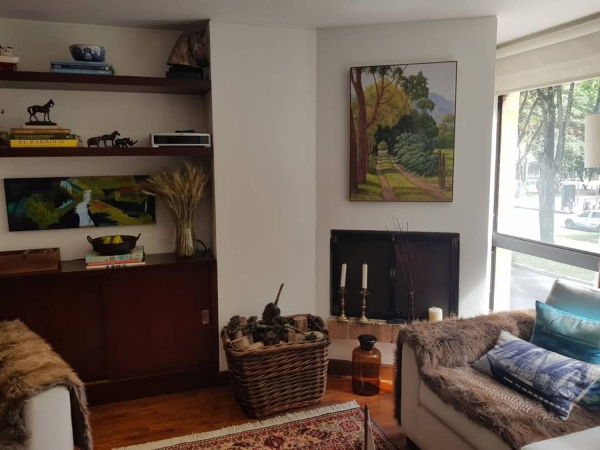 Apartamento en venta en Chico Norte, Bogotá · foto 3 de 24
