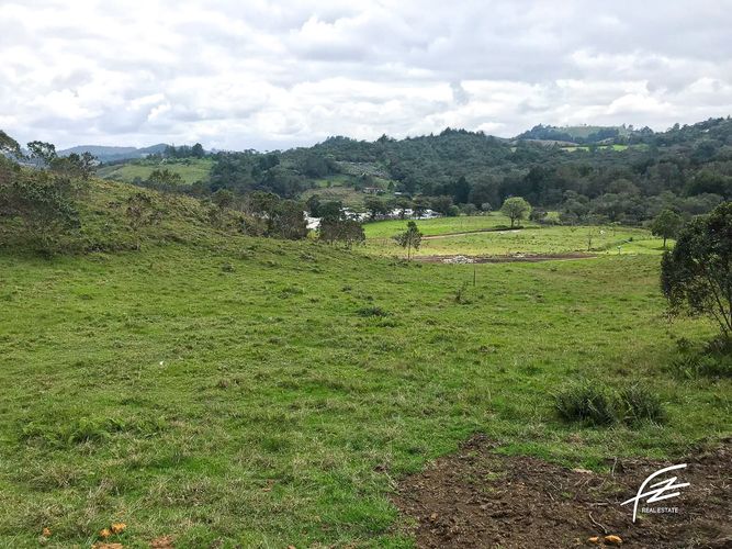 Lote en venta en Guarne, 7 m² · foto 7 de 11