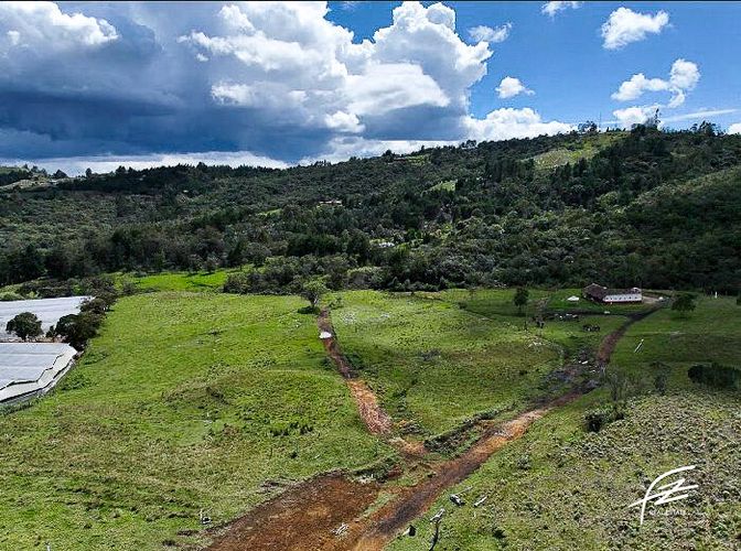 Lote en venta en Guarne, 7 m² · foto 9 de 11