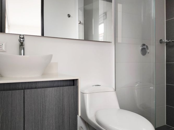Apartamento de 2 alcobas en arriendo en El Poblado, Medellín, 84 m² · foto 15 de 17