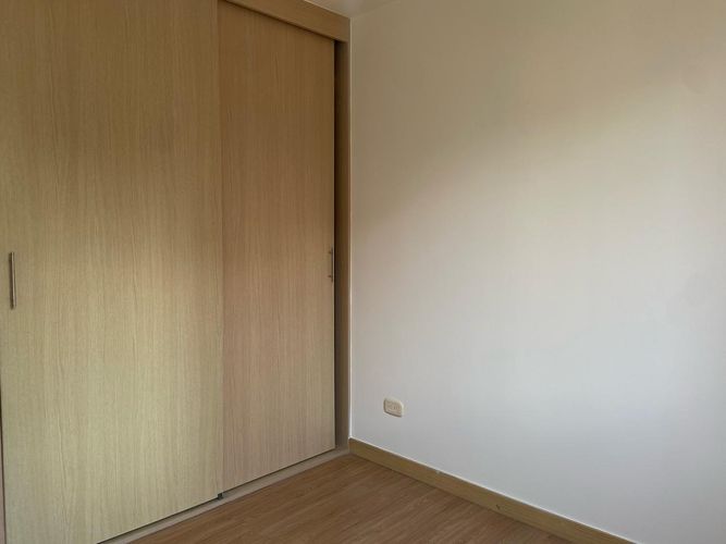 Apartamento de 3 alcobas en arriendo en San Jose, Sabaneta, 92 m² · foto 14 de 20